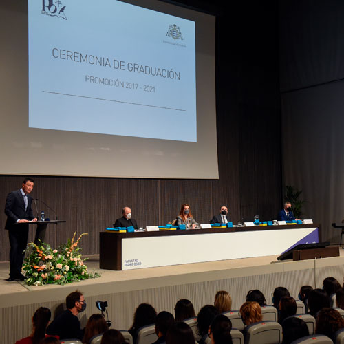 Ceremonia de graduación 2017-2021